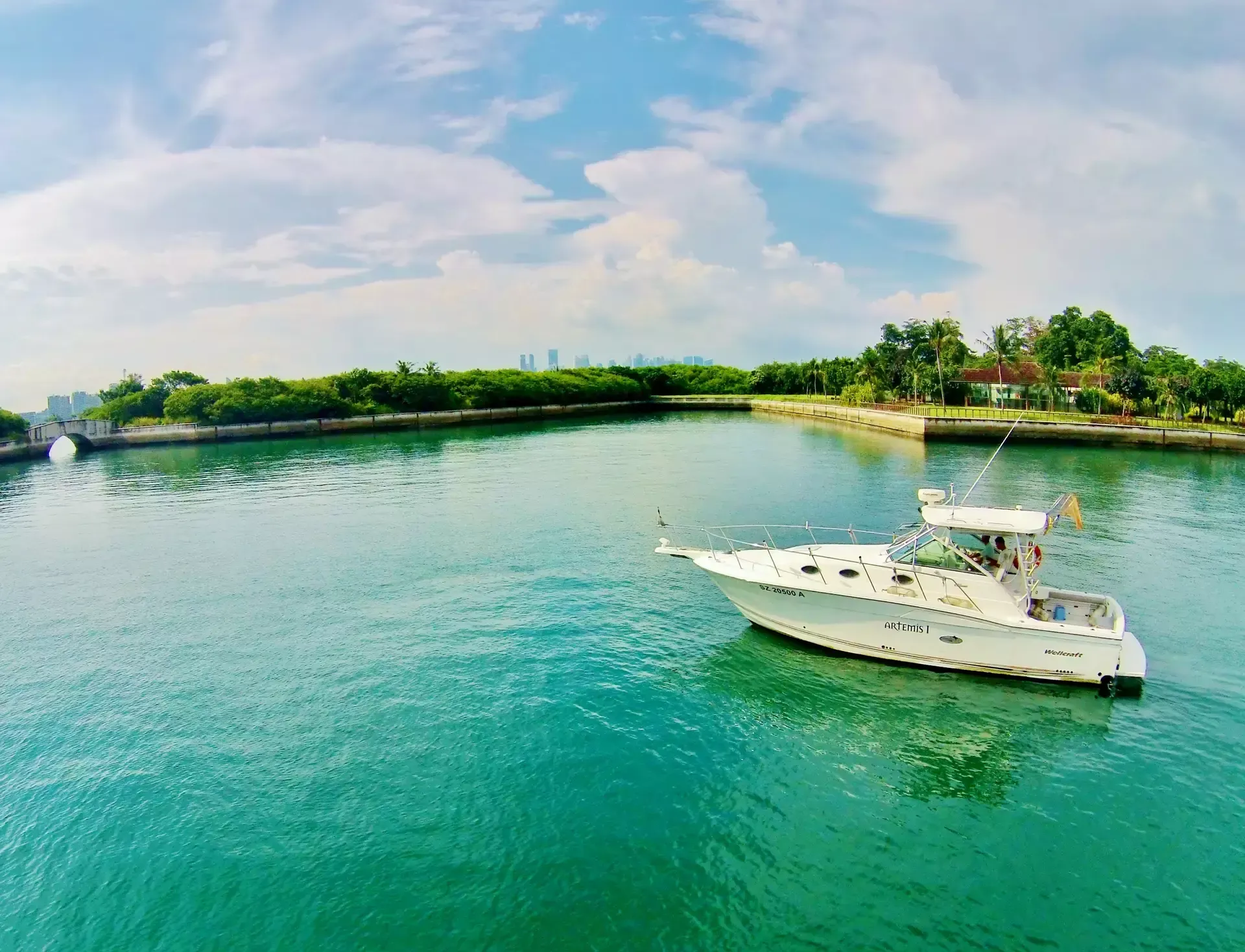 Wellcraft 330 | Artemis 1