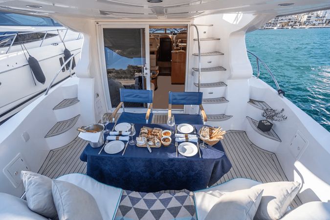 Gulf Craft Majesty 50F | MnF