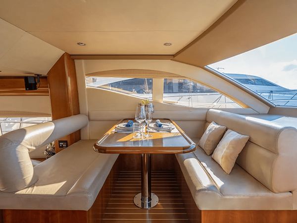 Gulf Craft Majesty 50F | MnF