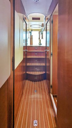 Gulf Craft Majesty 50F | MnF