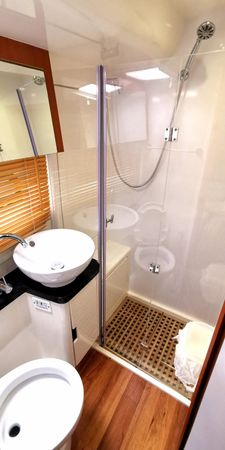 Aquila 48 | Synergy 1