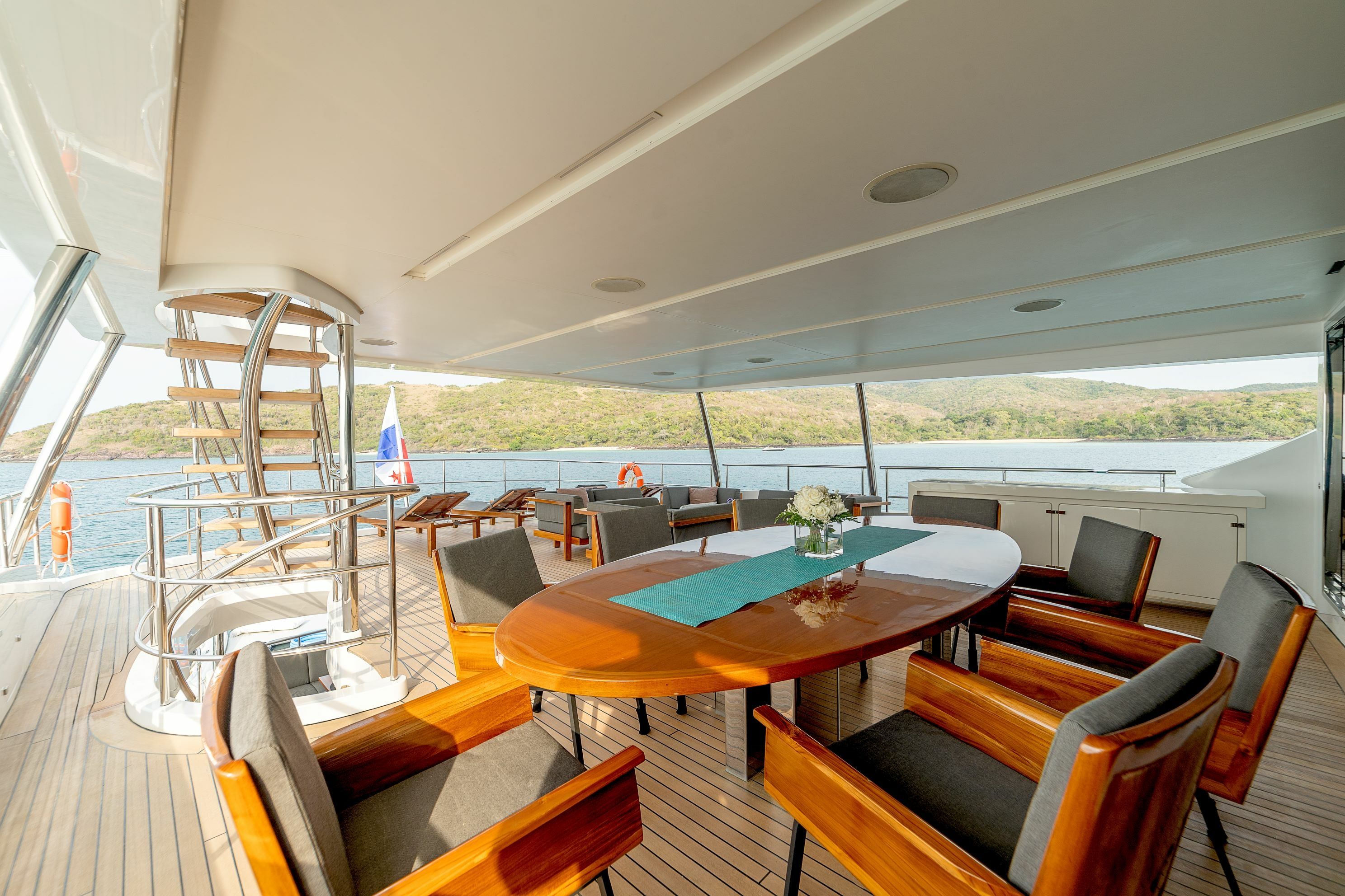 Benetti Classic | Asia Poseidon