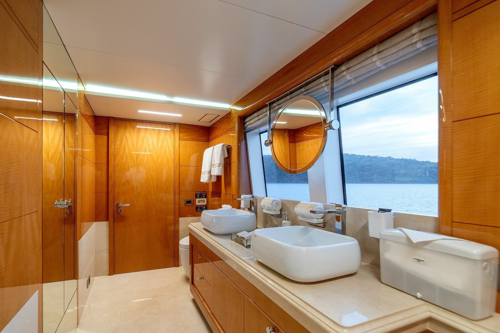 Benetti Classic | Asia Poseidon