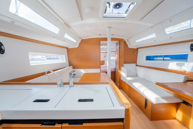 Jeanneau Sun Odyssey 380 | Cotufa