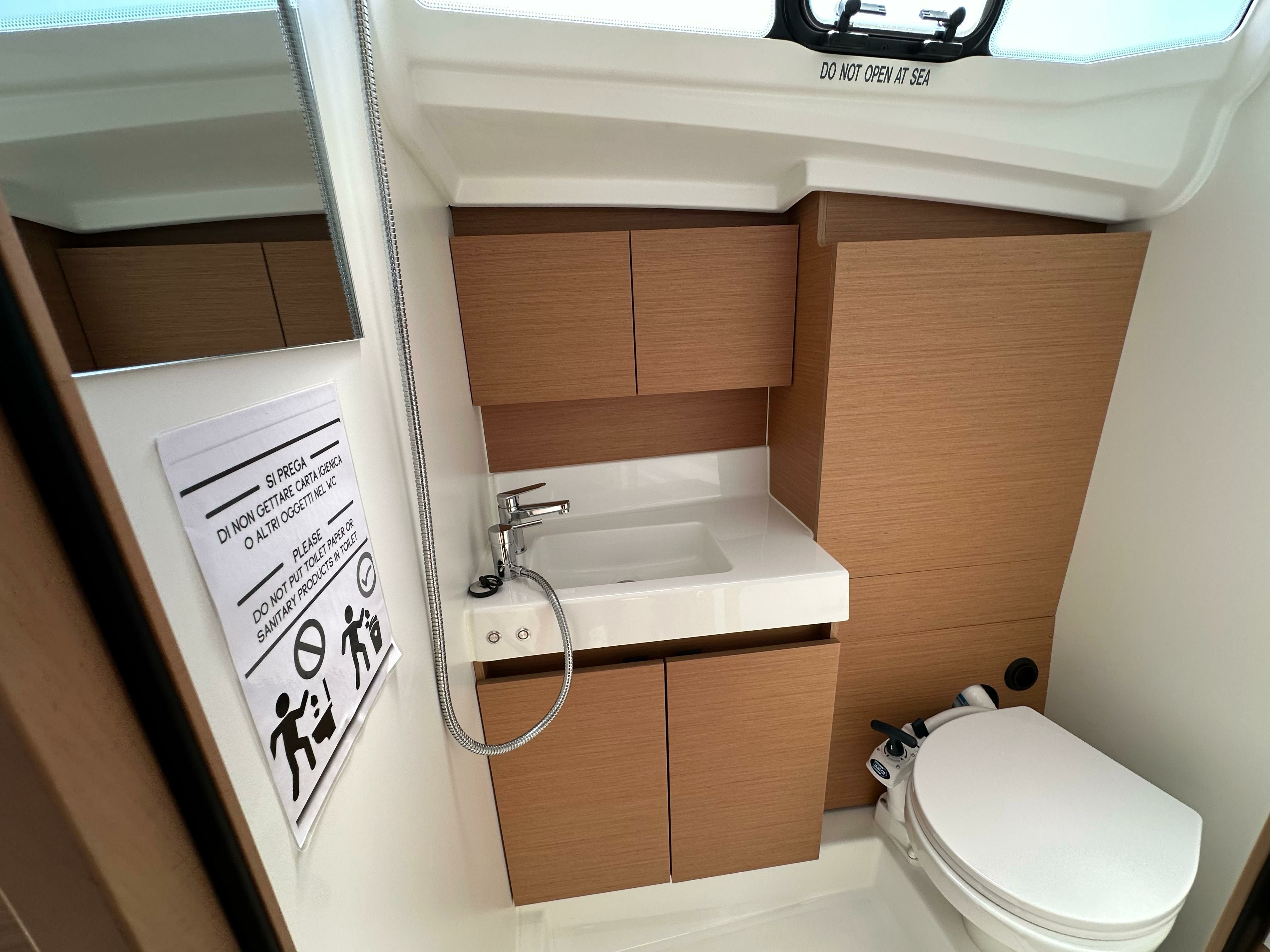 Jeanneau Sun Odyssey 380 | SSY-03