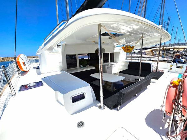 Lagoon 450 F | EmoSEAon