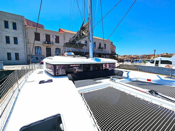 Lagoon 450 F | EmoSEAon