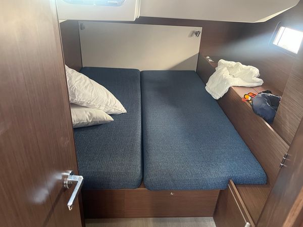 Beneteau Oceanis 51.1 | Moscatel