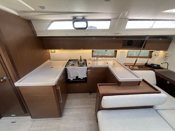 Beneteau Oceanis 51.1 | Aperol