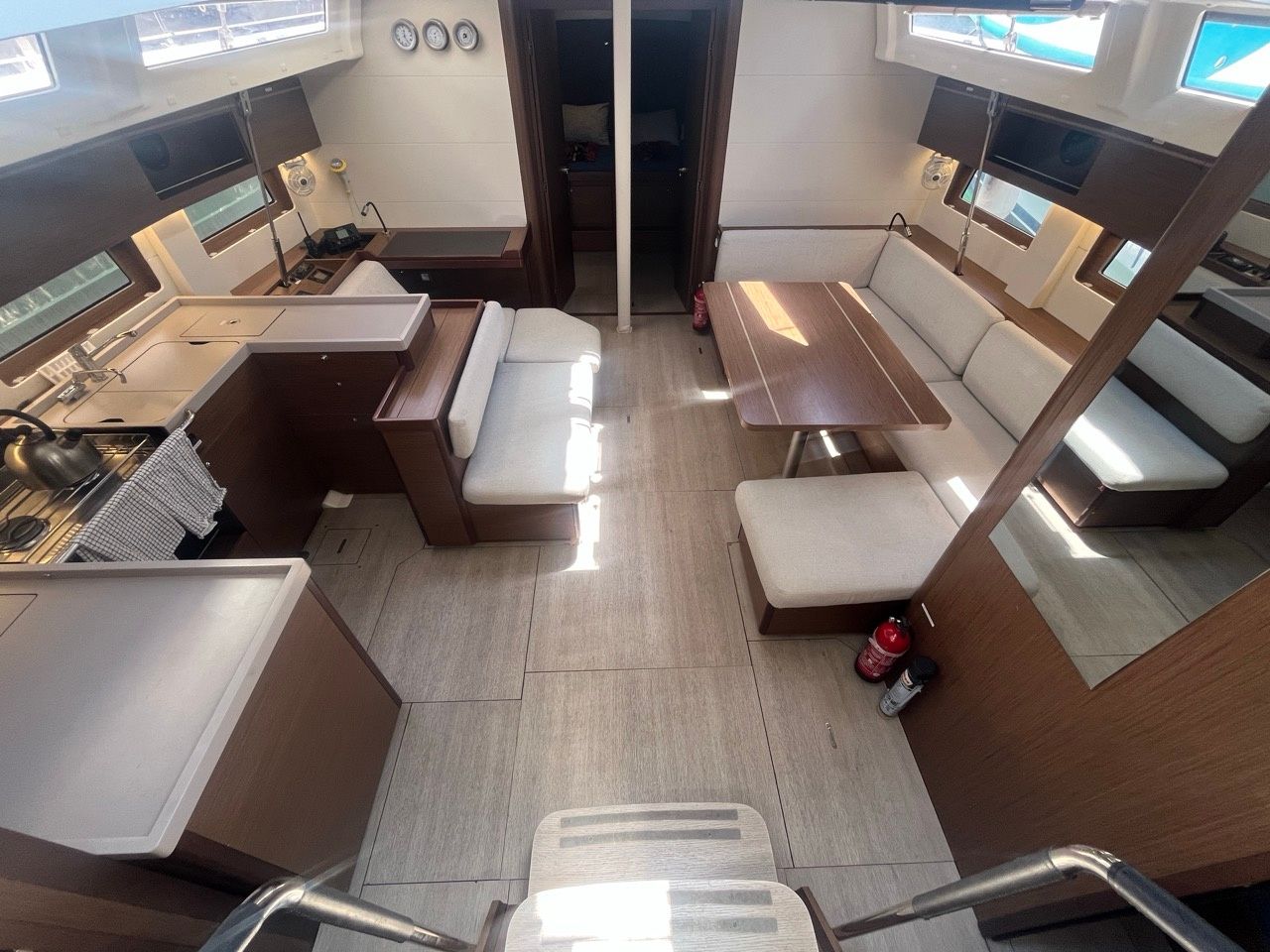 Beneteau Oceanis 51.1 | Aperol