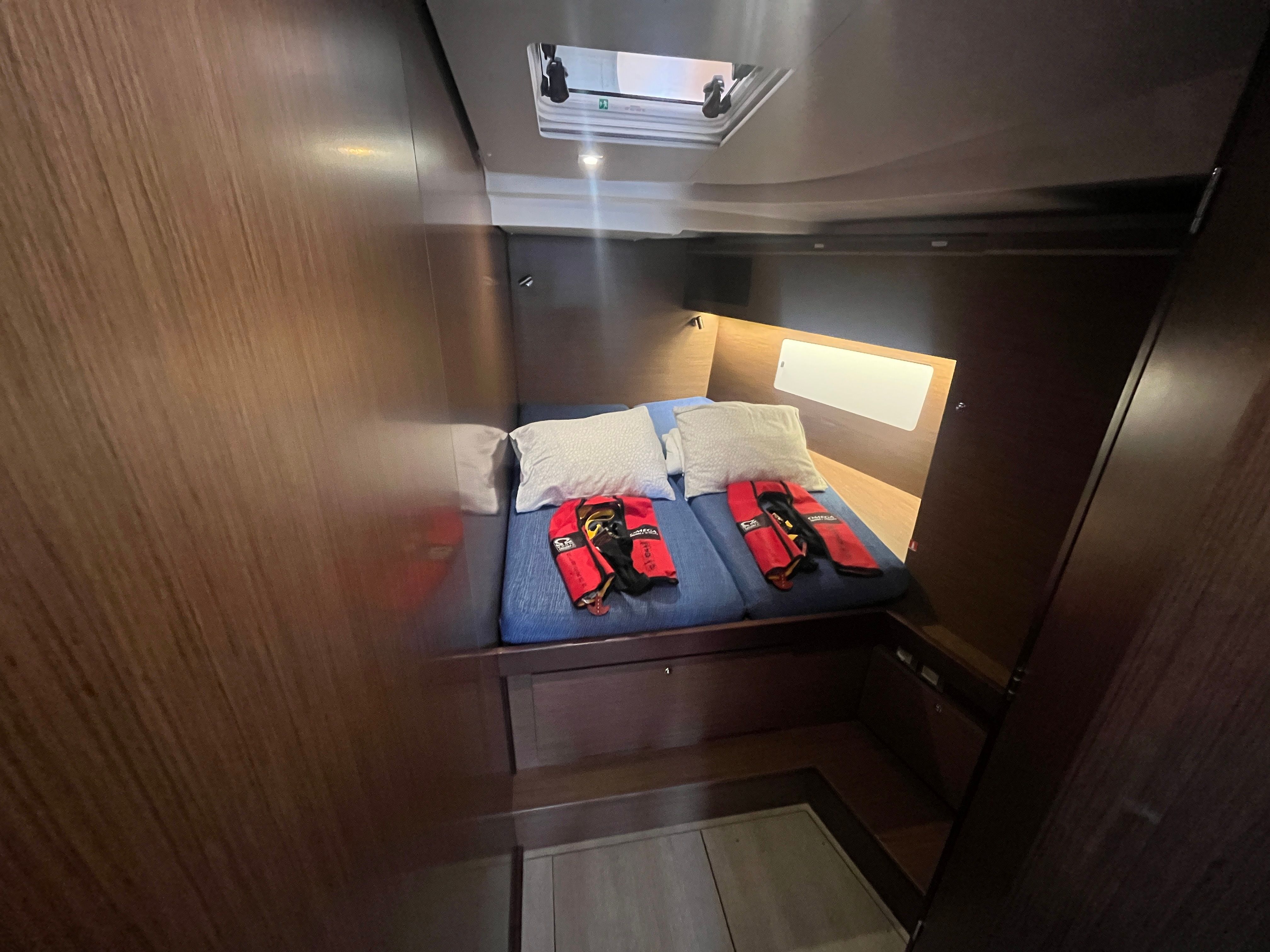 Beneteau Oceanis 51.1 | Aperol