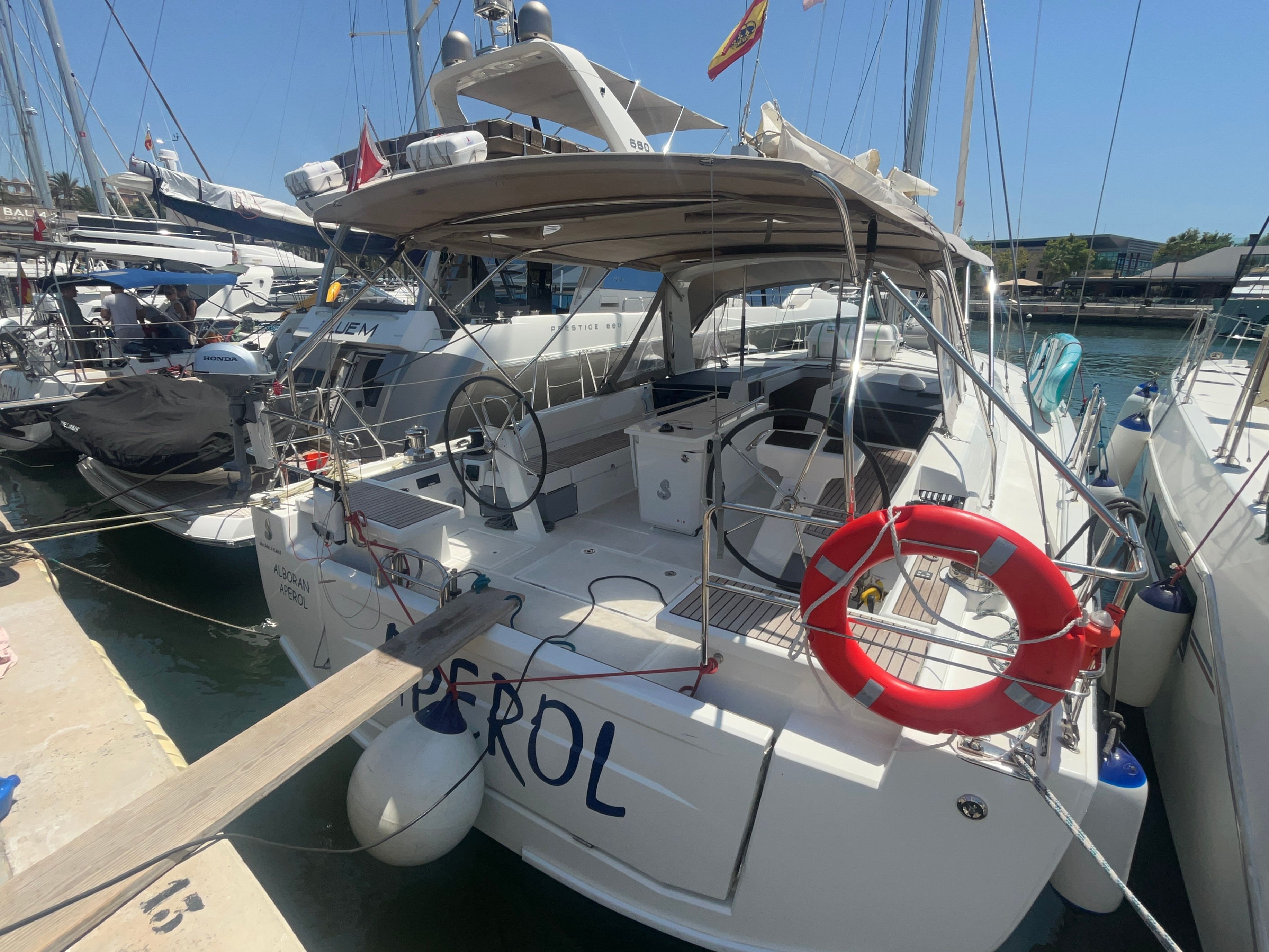 Beneteau Oceanis 51.1 | Aperol