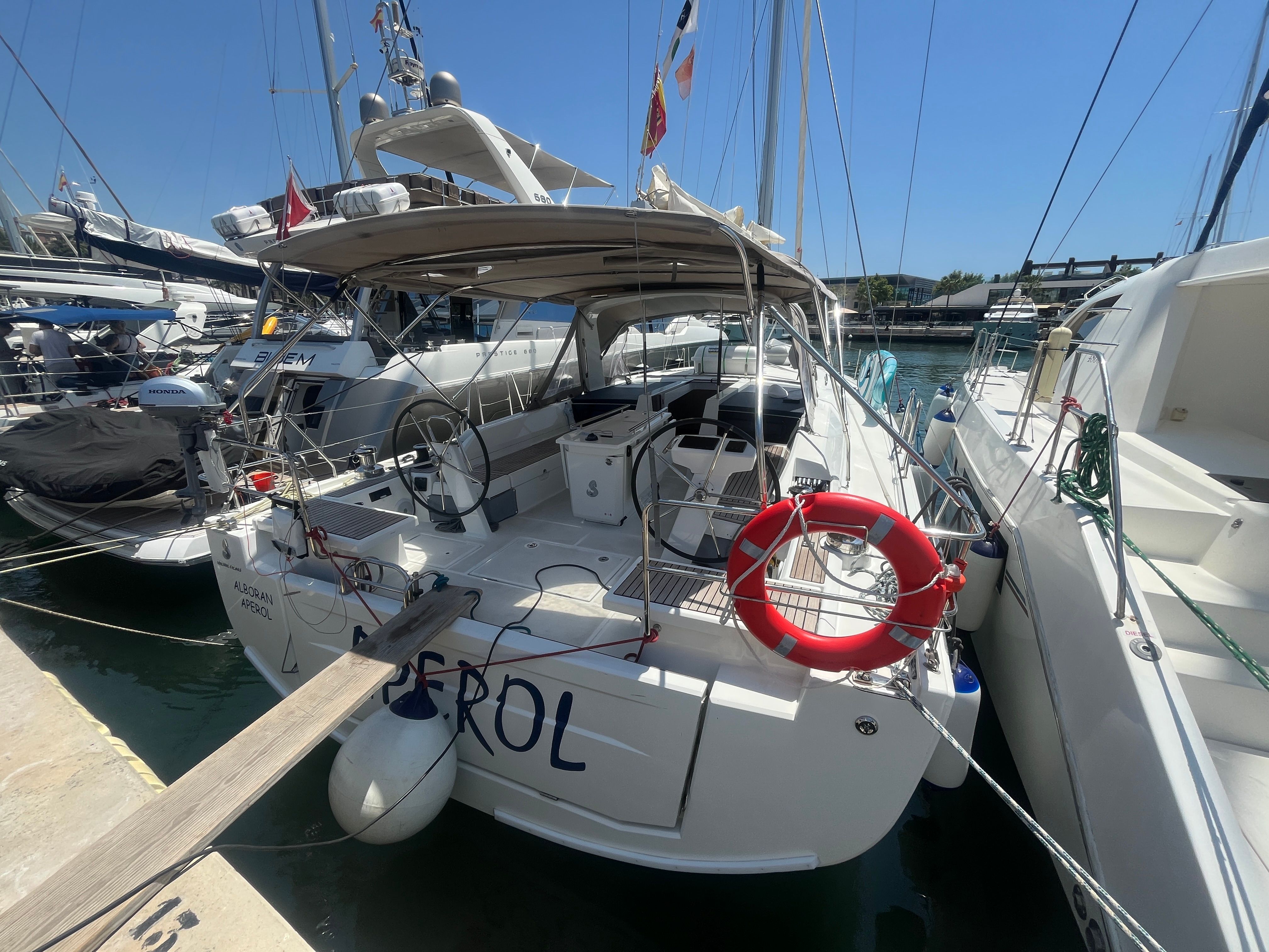 Beneteau Oceanis 51.1 | Aperol