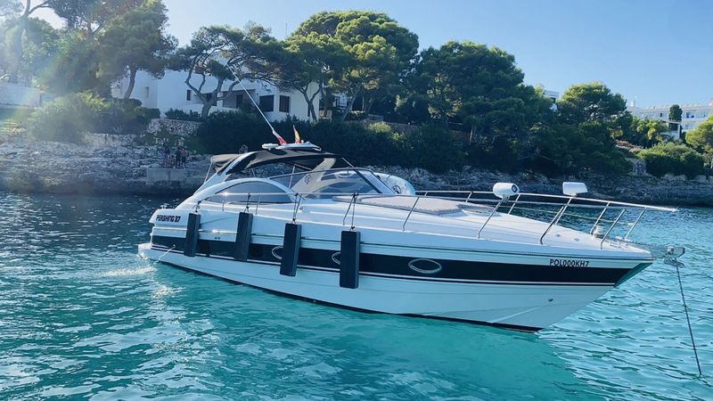 Pershing 37 | Yes to All