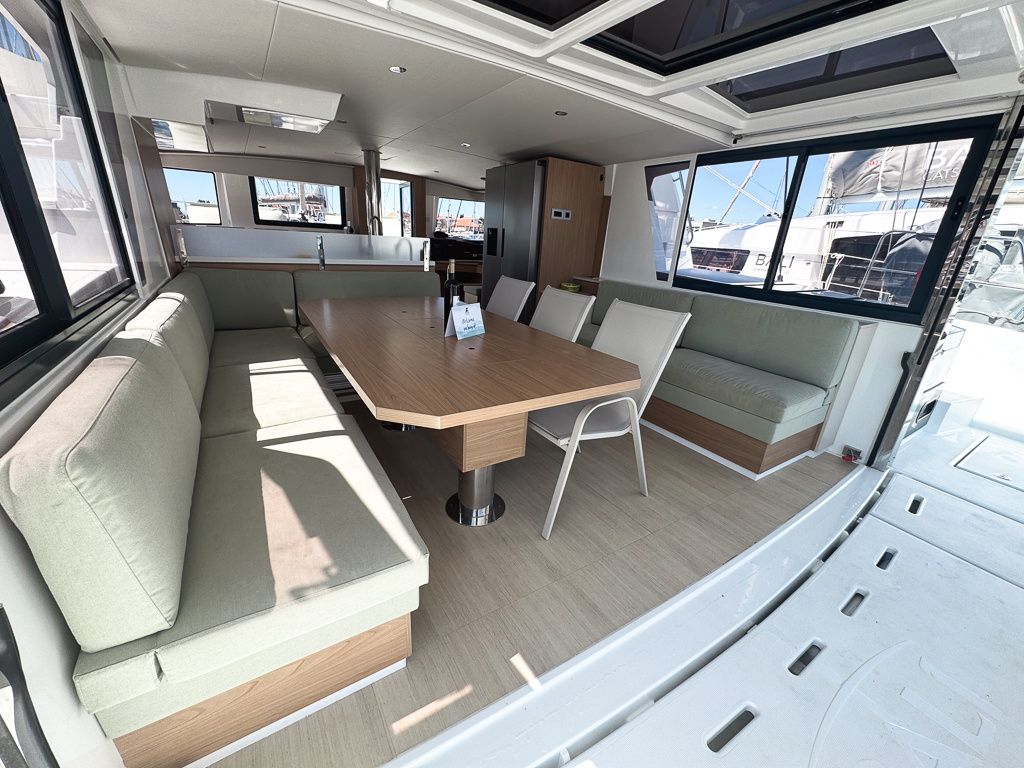 Bali 4.6 | Grand Azure