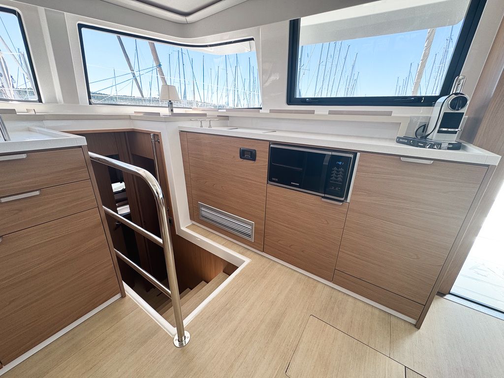 Bali 4.6 | Grand Azure