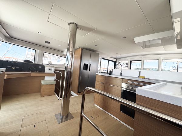 Bali 4.6 | Grand Azure