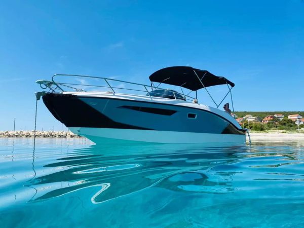 Trimarchi 85 | Fly Gold