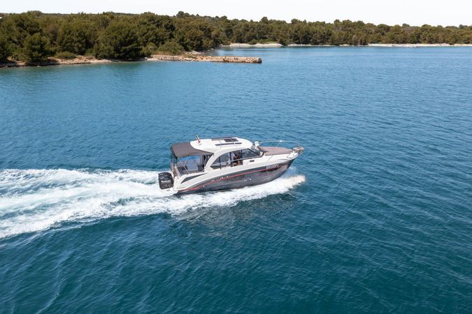 Beneteau Antares 9 | Antonia