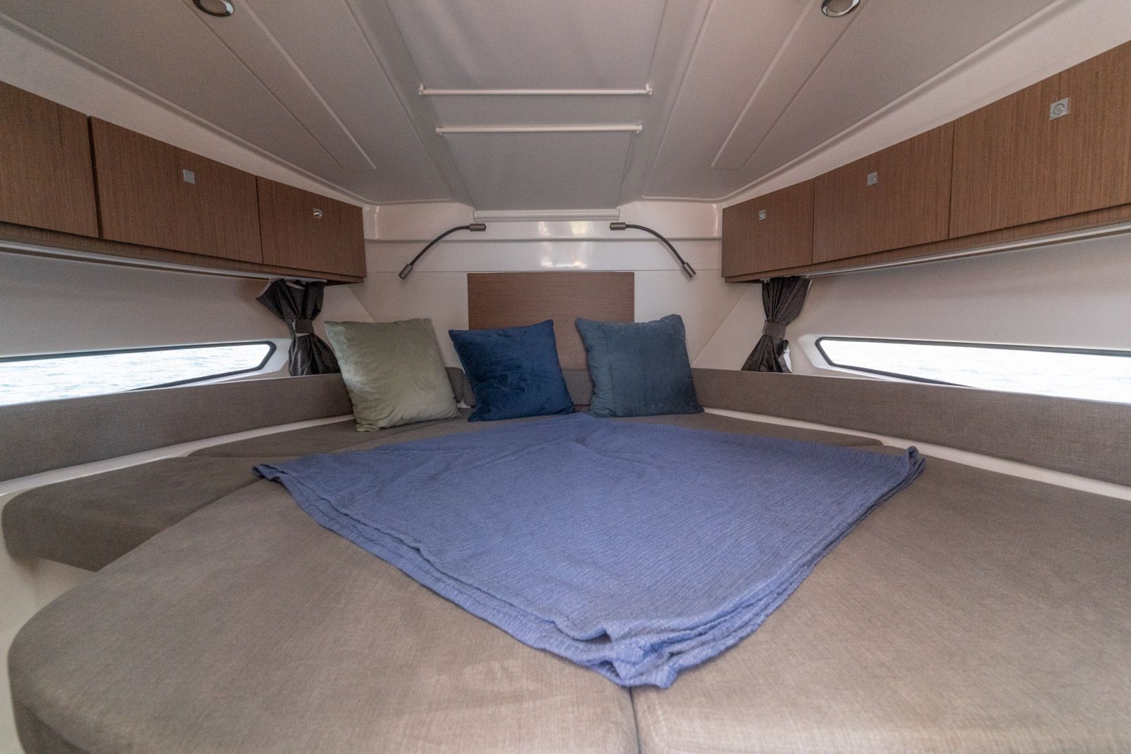 Beneteau Antares 9 | Antonia