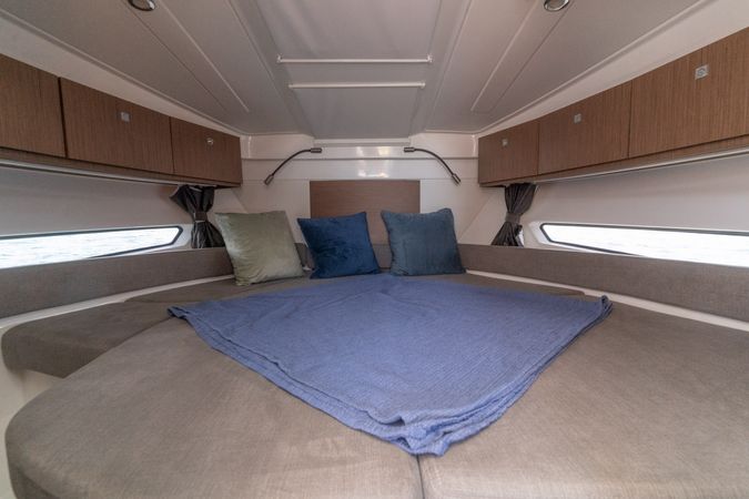 Beneteau Antares 9 | Antonia