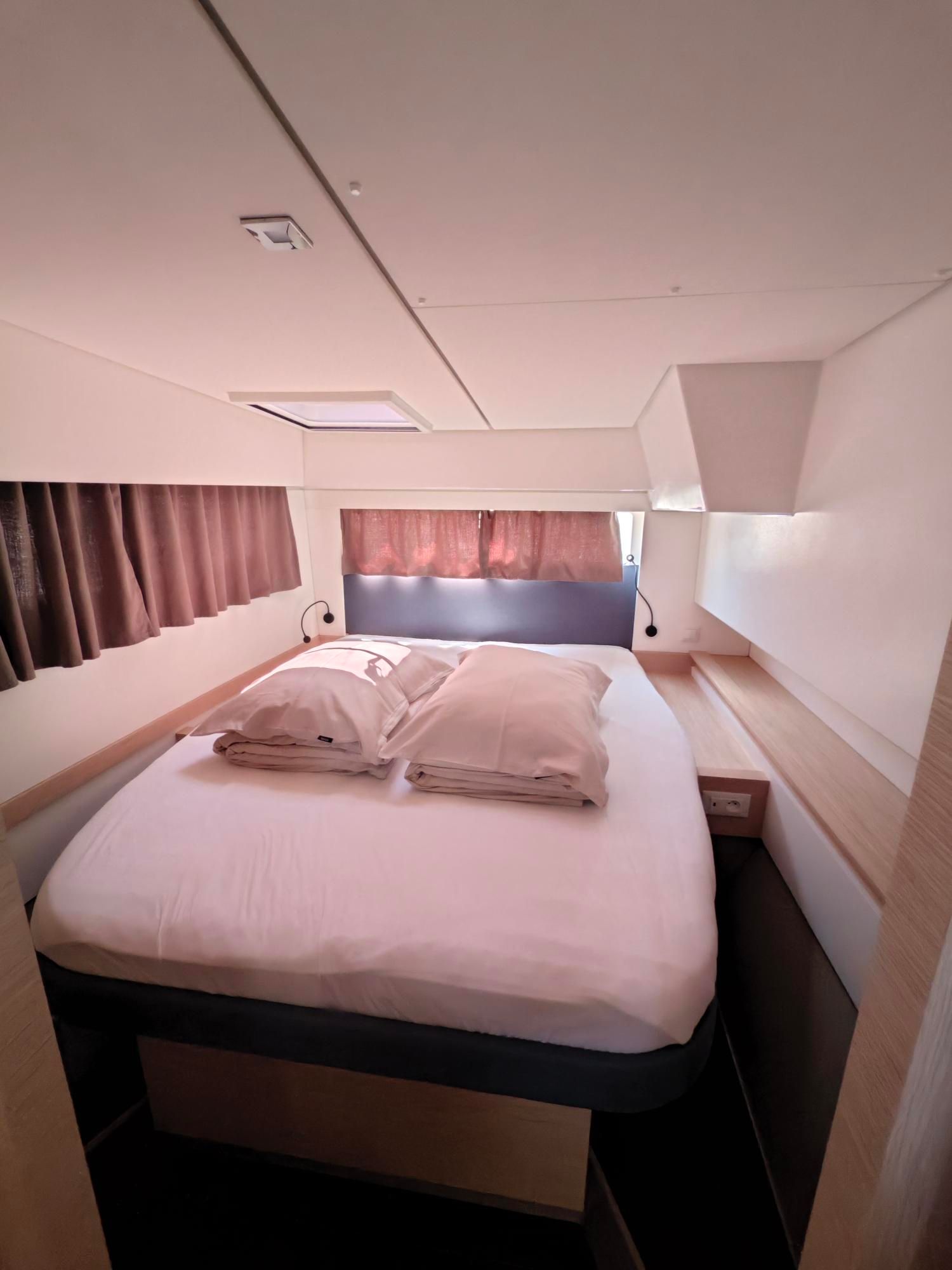 Fountaine Pajot Elba 45 | Caramita