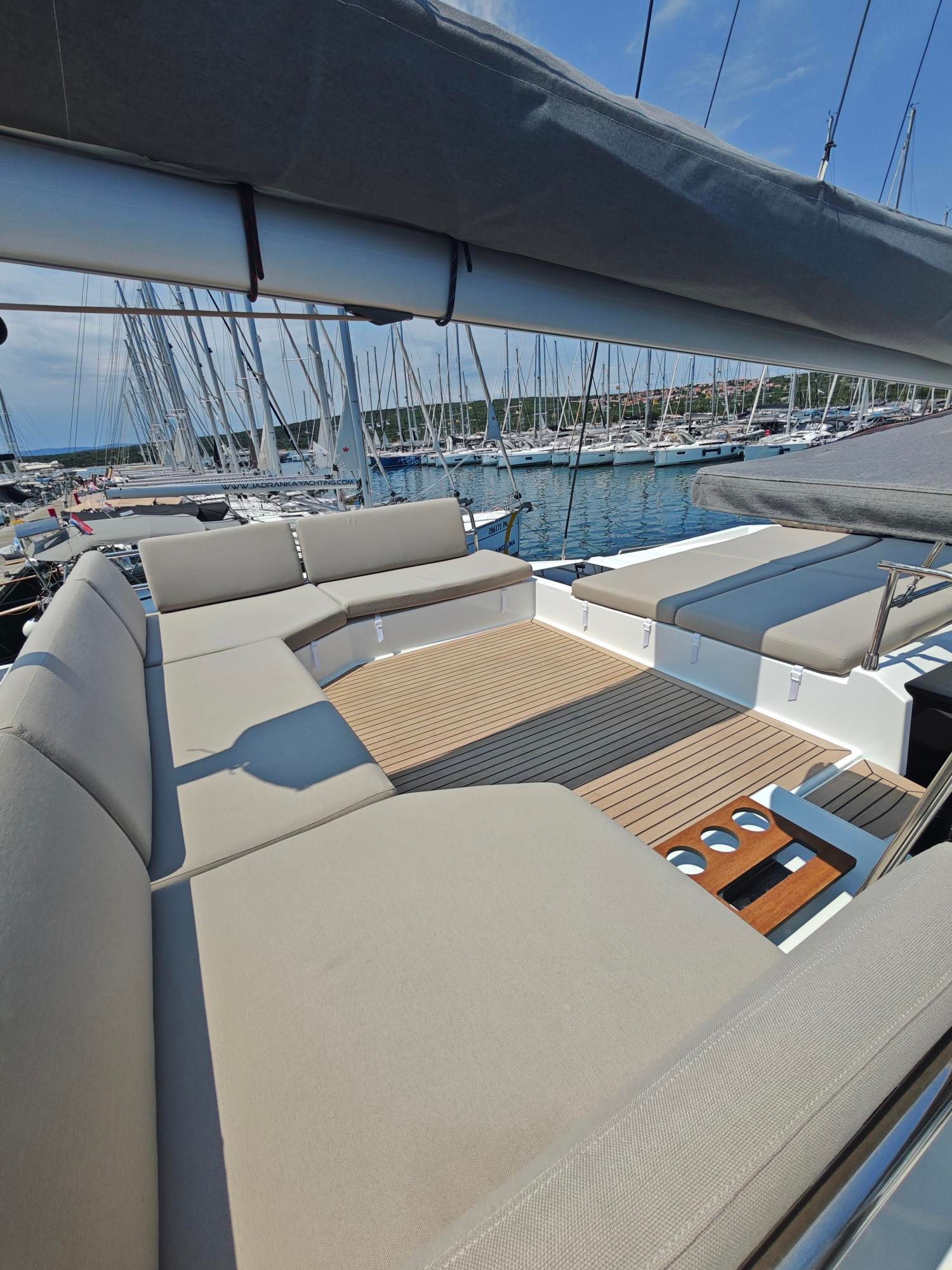 Fountaine Pajot Elba 45 | Caramita