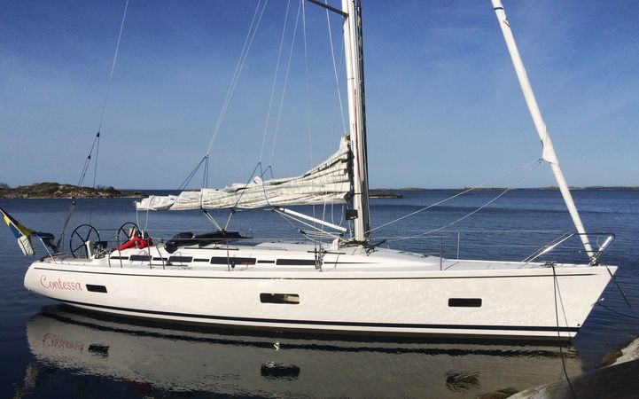 Linjett 43 | Contessa