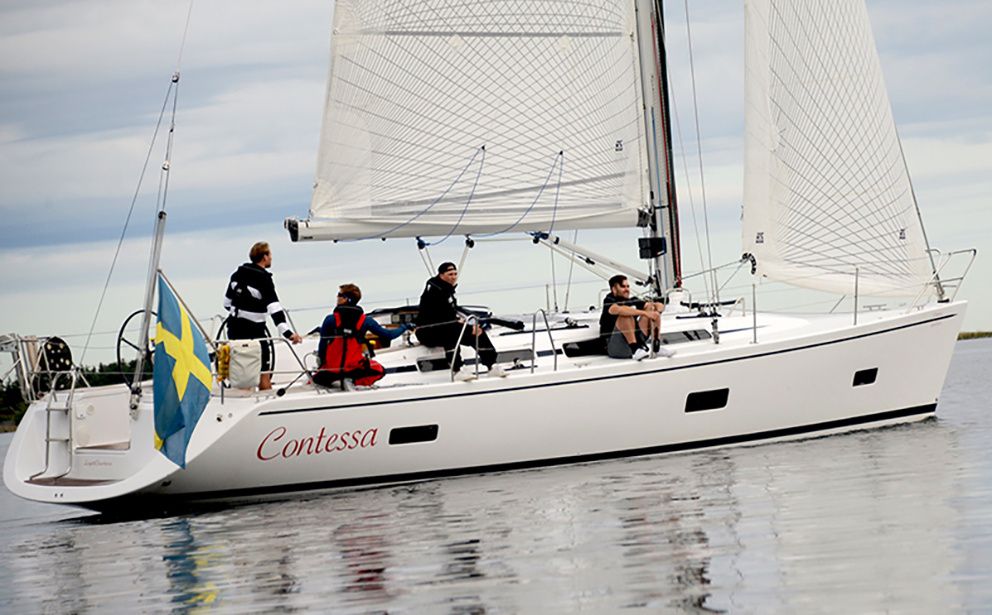 Linjett 43 | Contessa