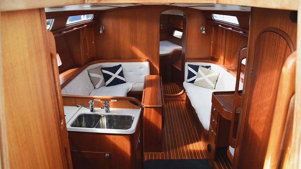 Linjett 43 | Contessa