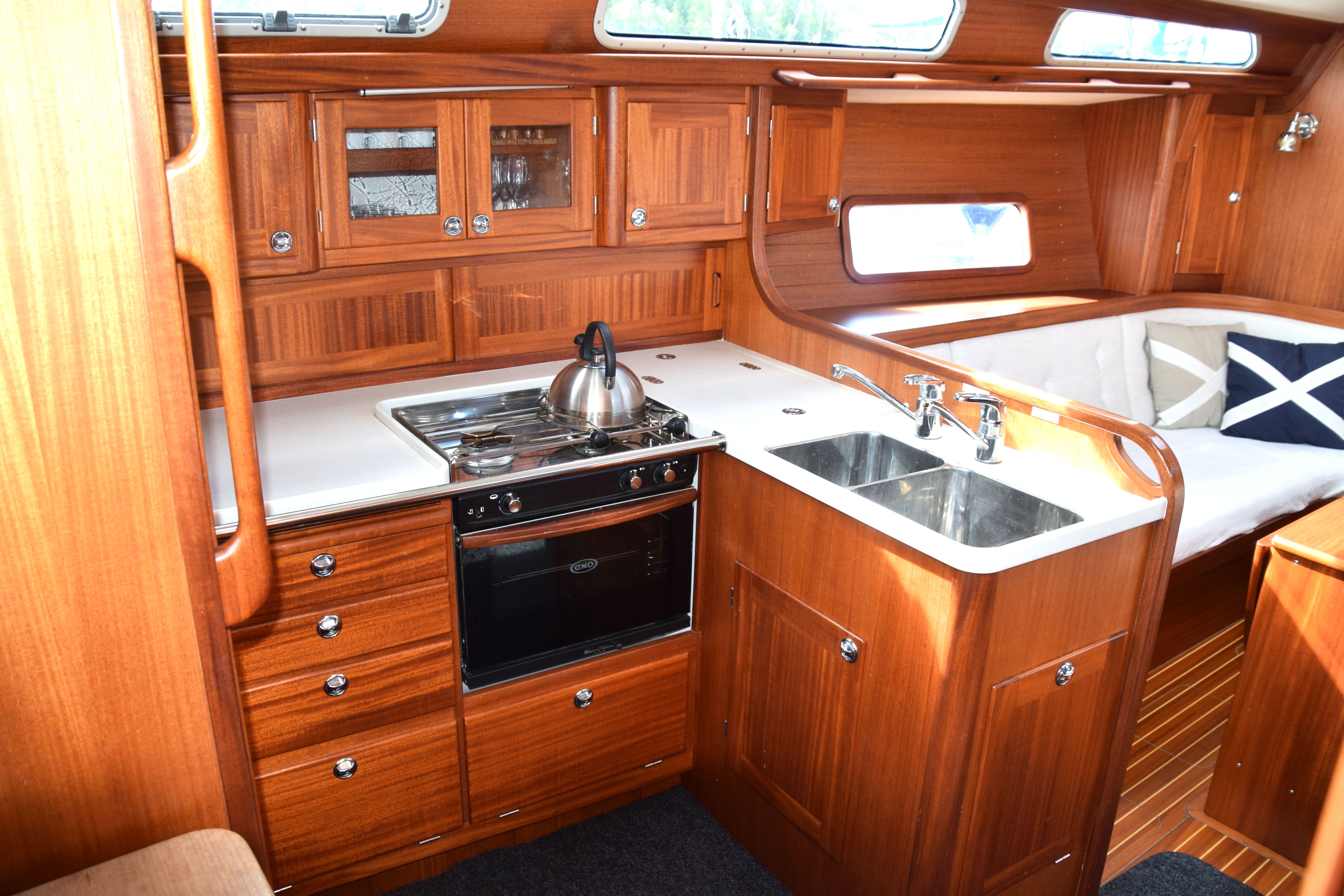 Linjett 43 | Contessa