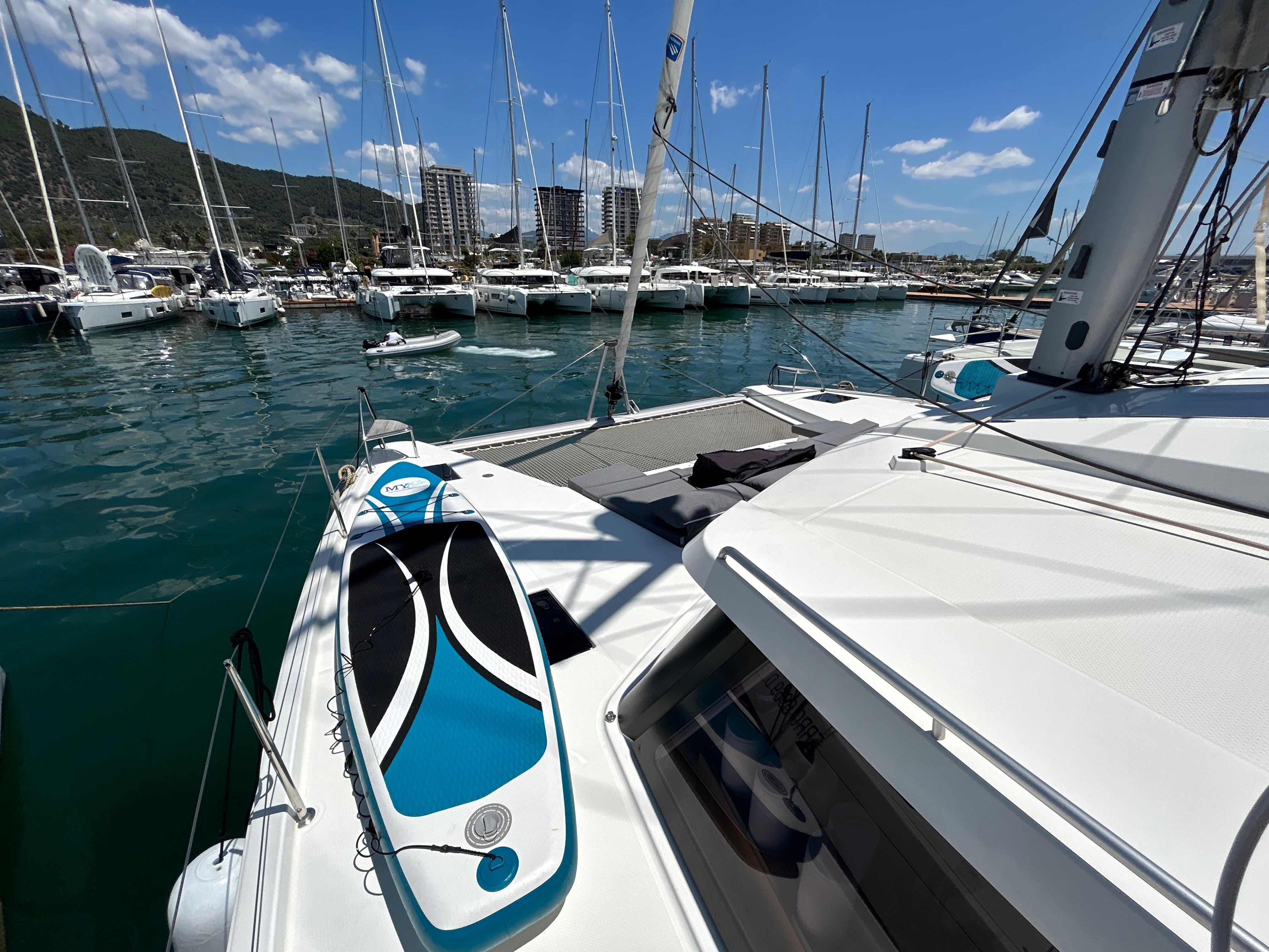 Fountaine Pajot Elba 45 | Krug