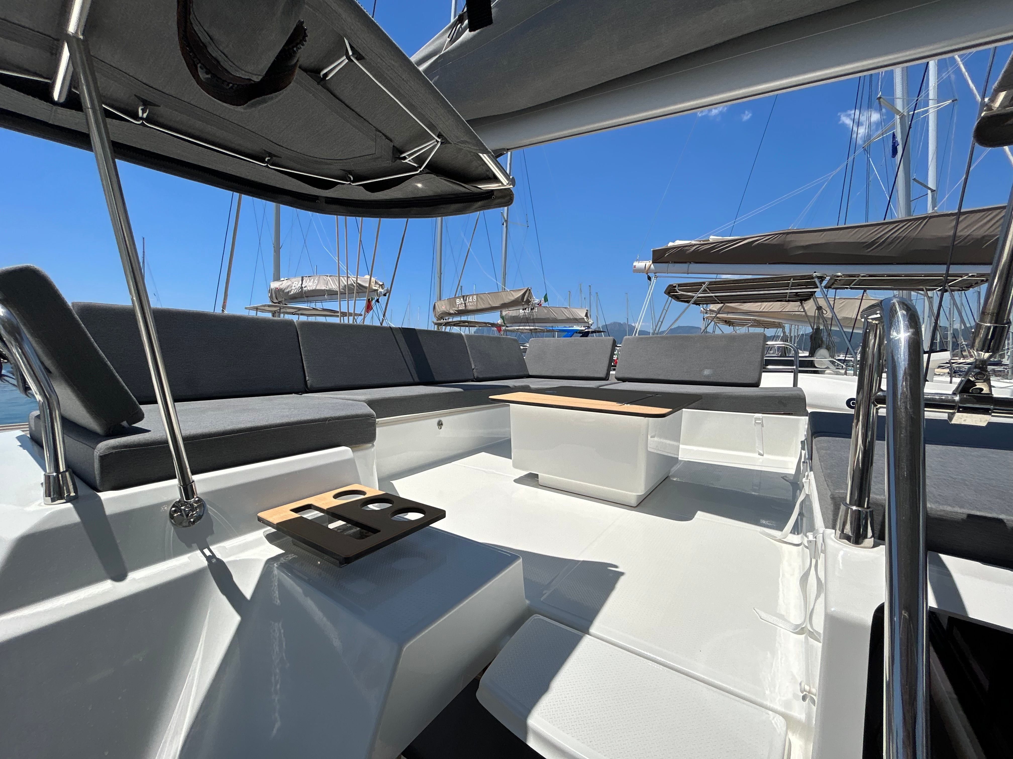 Fountaine Pajot Elba 45 | Krug