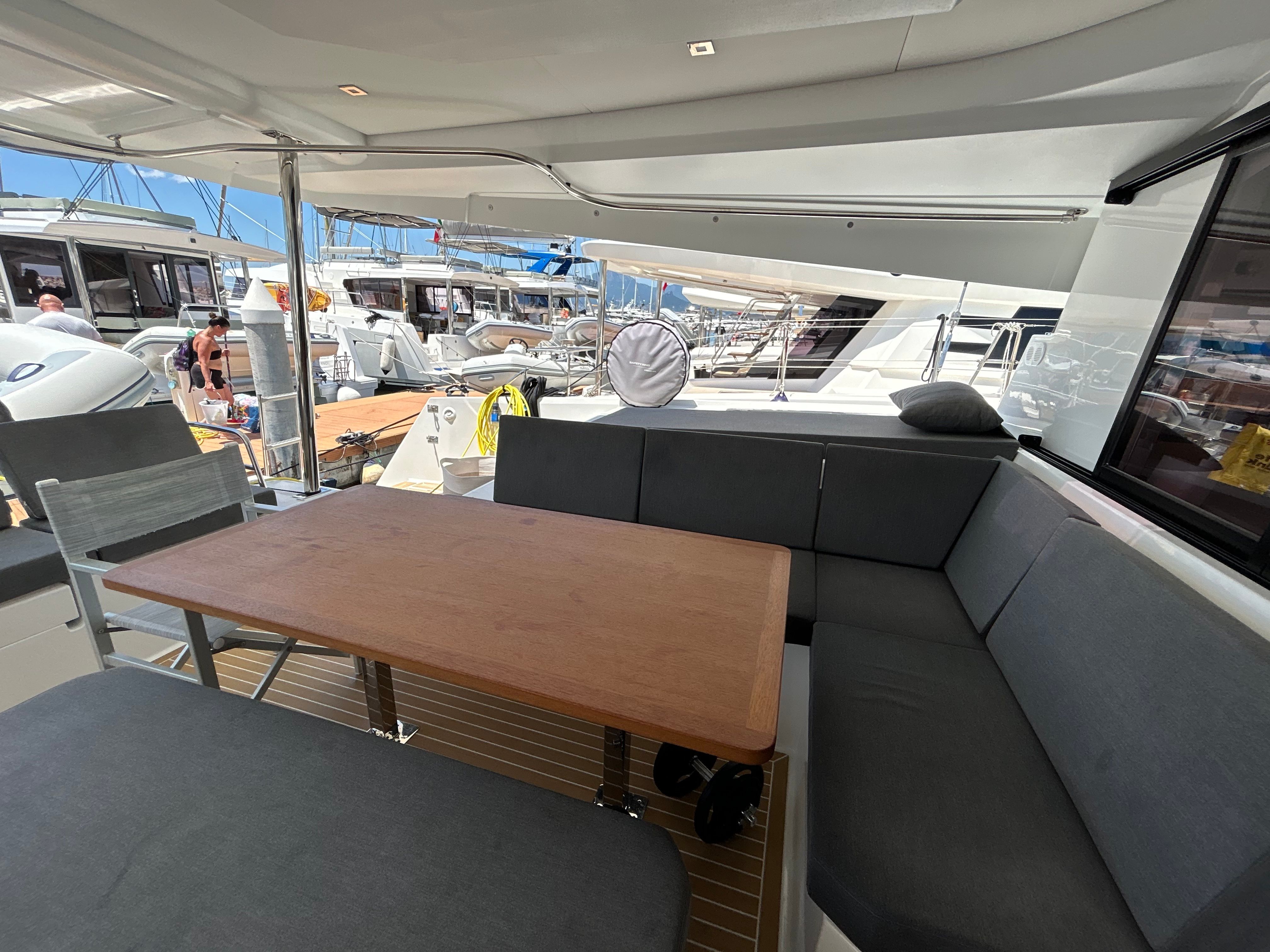 Fountaine Pajot Elba 45 | Krug