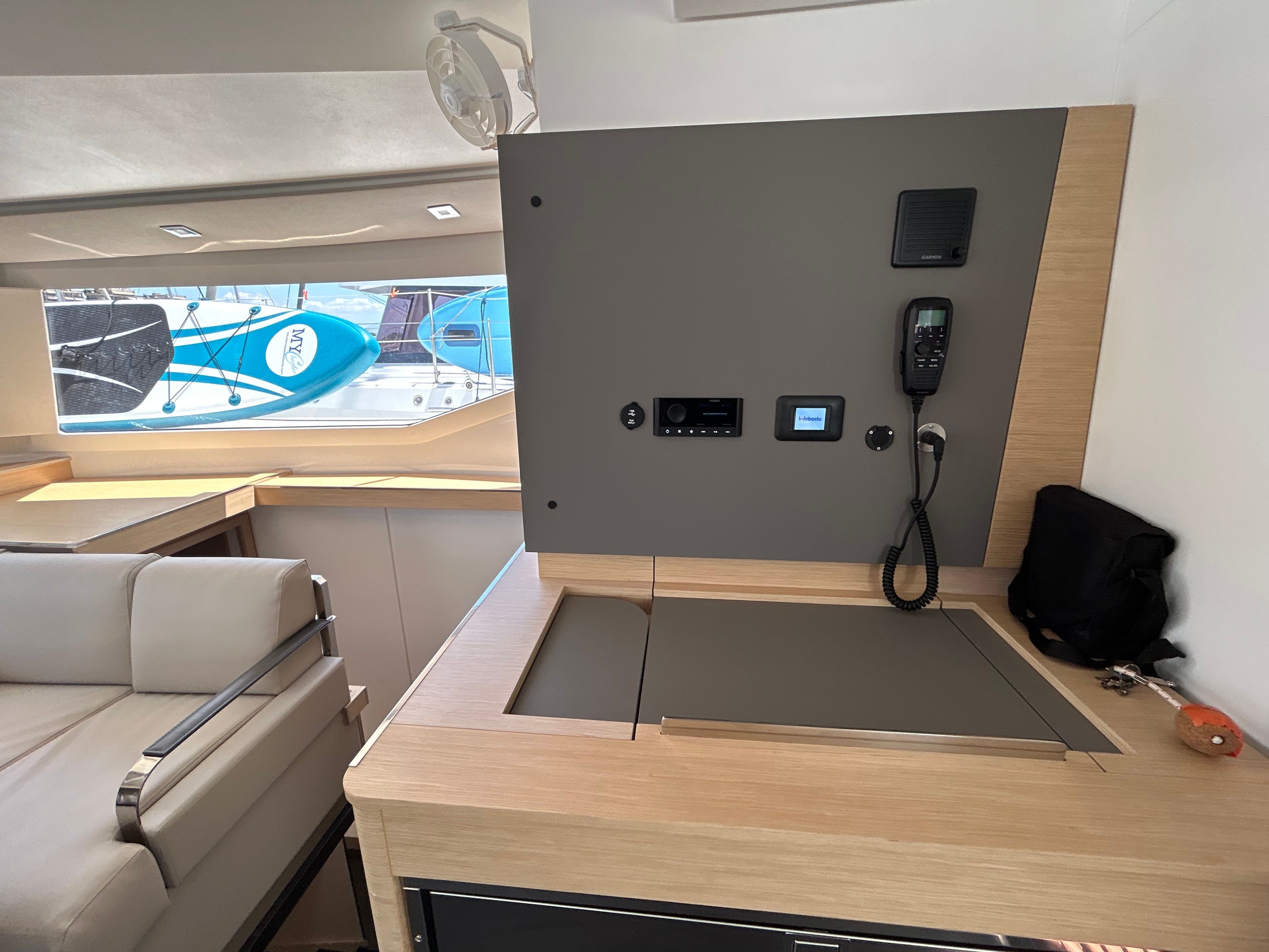 Fountaine Pajot Elba 45 | Krug