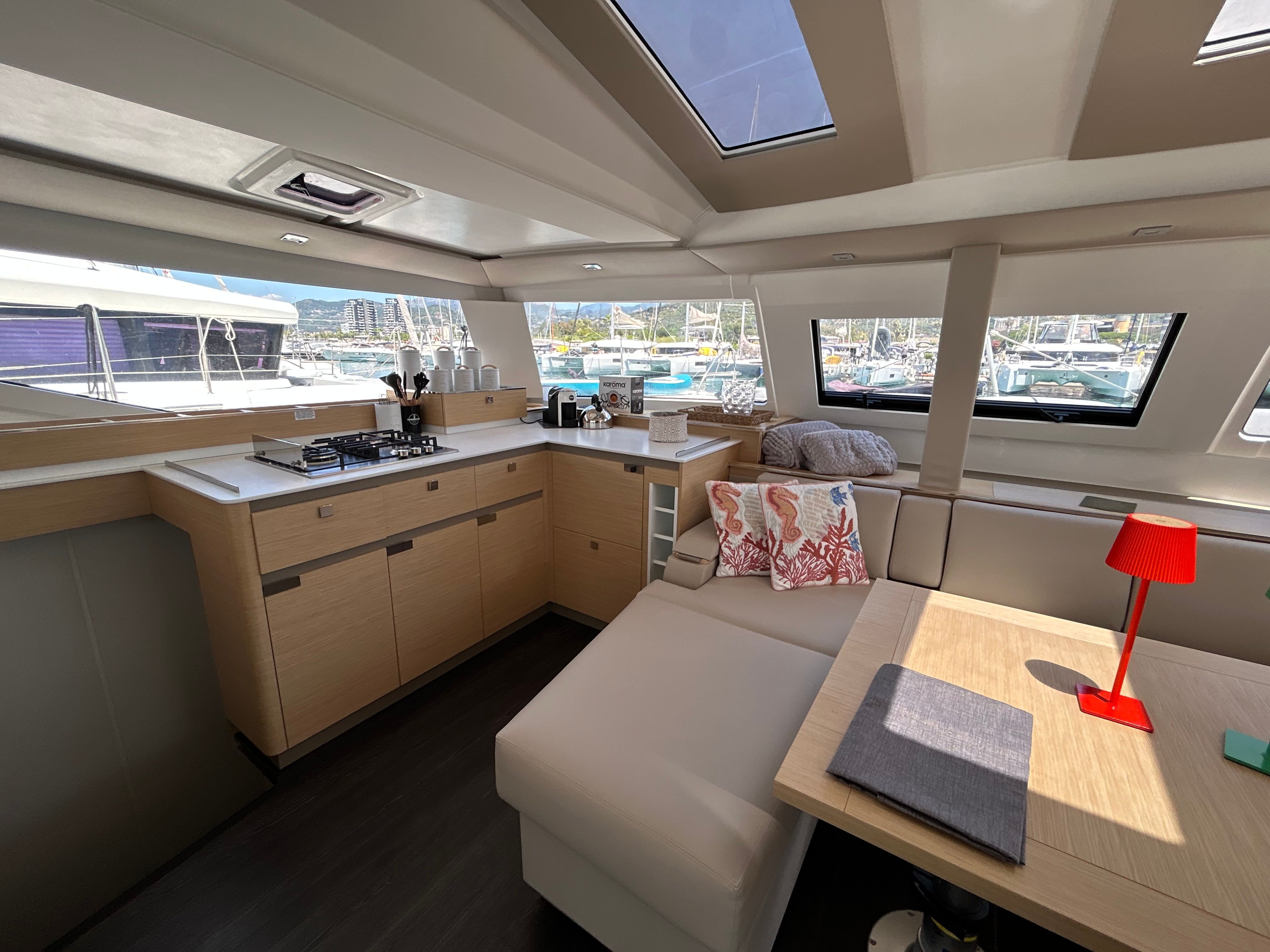 Fountaine Pajot Elba 45 | Krug