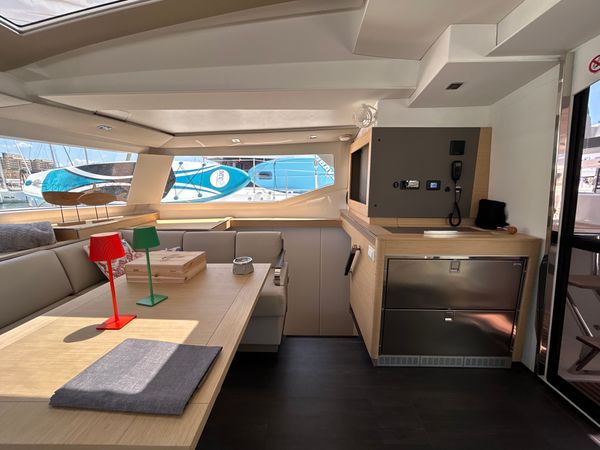 Fountaine Pajot Elba 45 | Krug
