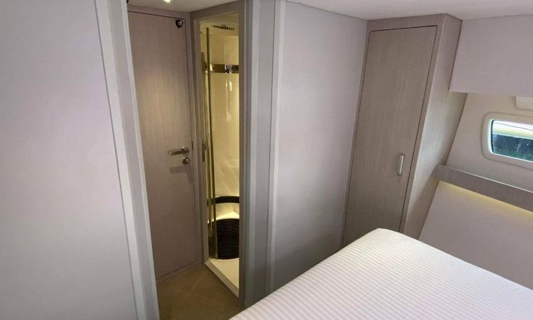 Rodman 42 | Mentagram 2