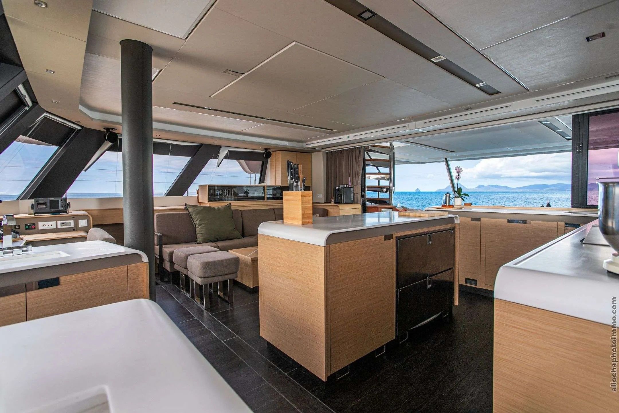 Fountaine Pajot Samana 59 | Okinawa