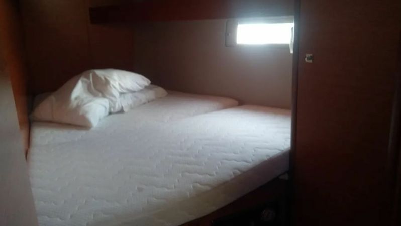 Beneteau Oceanis 48 | Orion 12