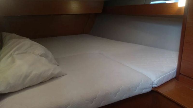 Beneteau Oceanis 48 | Orion 12