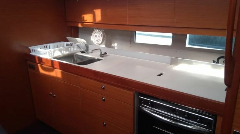 Beneteau Oceanis 48 | Orion 12