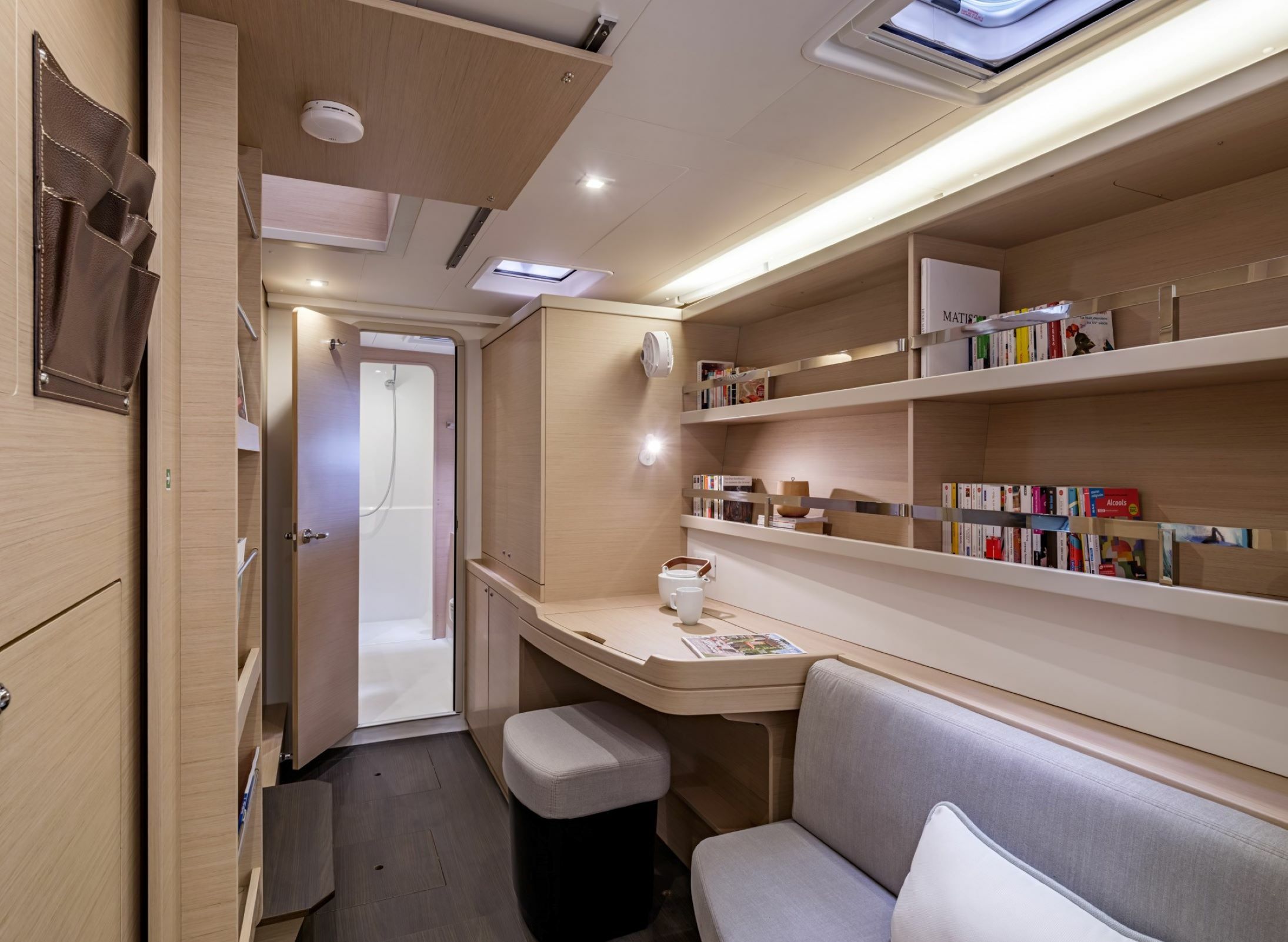 Lagoon 42 | Andromeda B