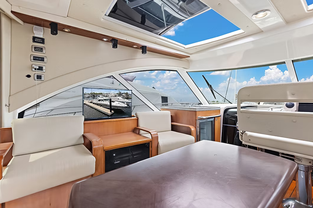 Sea Ray 60 Sundancer | Parr-T-On