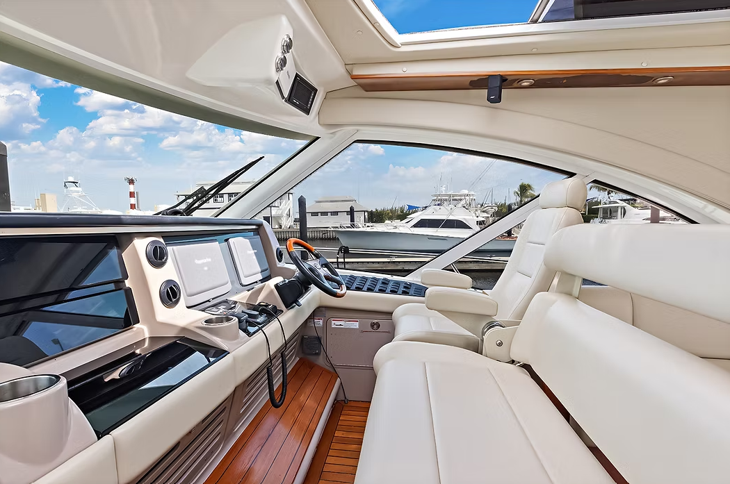 Sea Ray 60 Sundancer | Parr-T-On