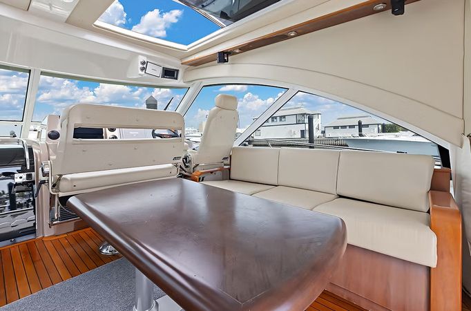 Sea Ray 60 Sundancer | Parr-T-On
