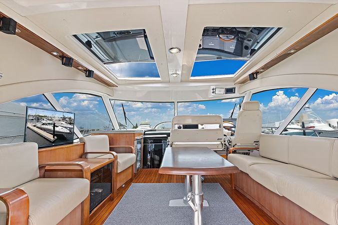 Sea Ray 60 Sundancer | Parr-T-On