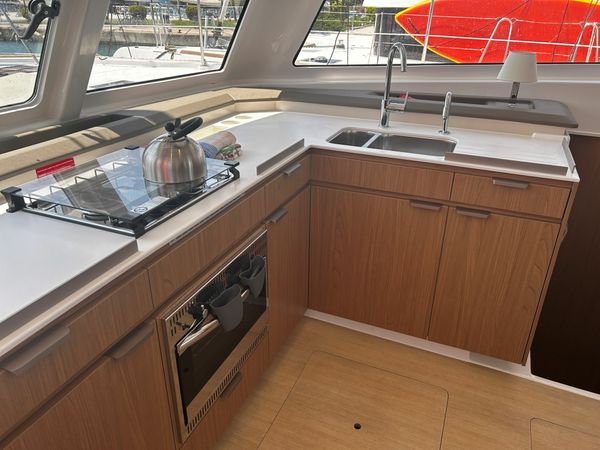 Bali Catspace | Vegas