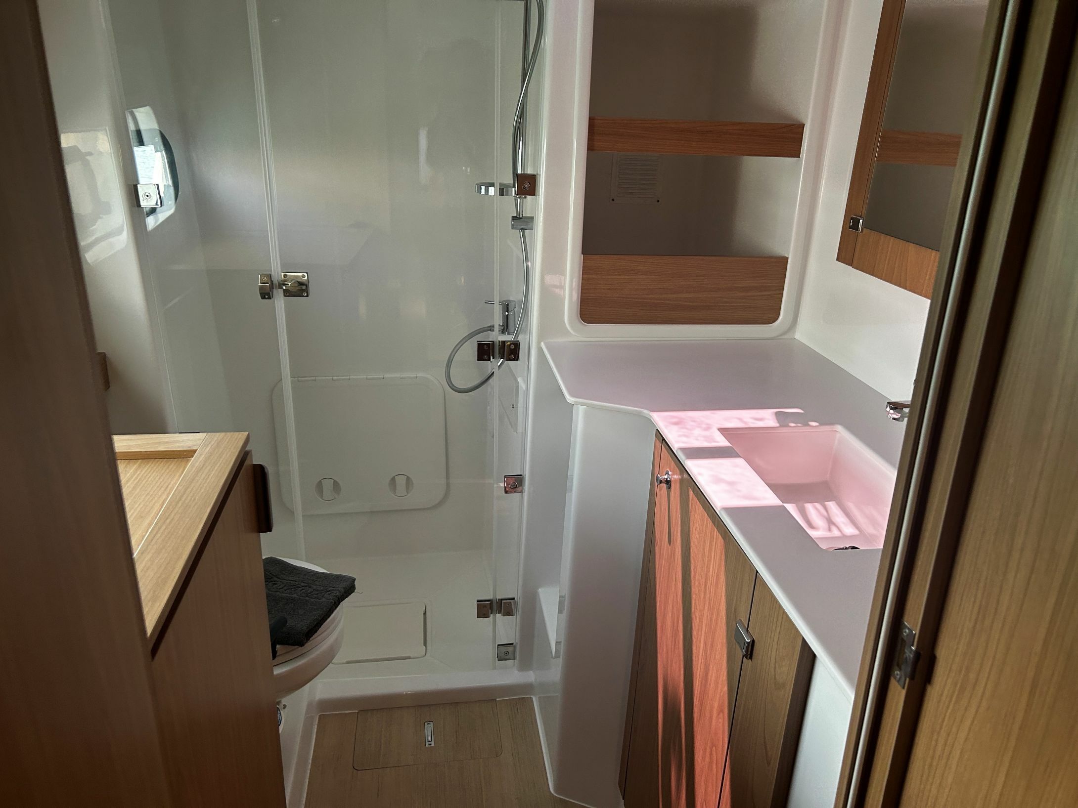 Bali Catspace | Vegas