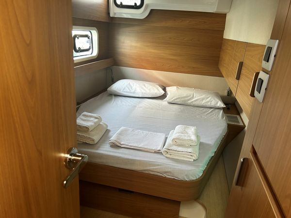 Bali Catspace | Vegas